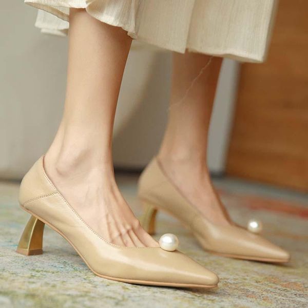 dress shoes women heels brand fashion party pumps autumn point toe lady high metal wedding 2021 arrival, Black
dress shoes women heels brand fashion party pumps autumn point toe lady high metal wedding 2021 arrival, Black