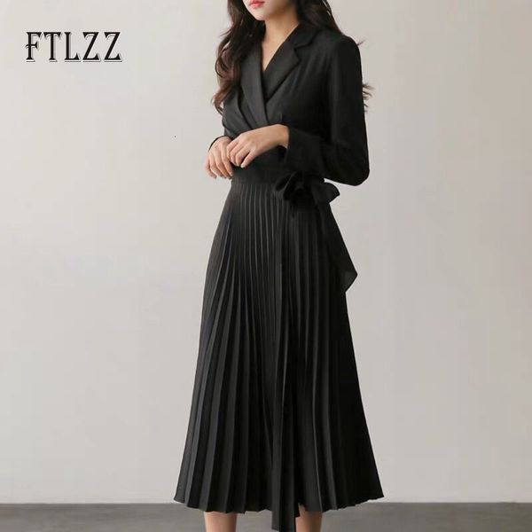 2021 vintage black pleated women slim v neck fashion spring autumn long robe vestidos ladies elegant bandage es clothes w5m1, Black;gray
2021 vintage black pleated women slim v neck fashion spring autumn long robe vestidos ladies elegant bandage es clothes w5m1, Black;gray