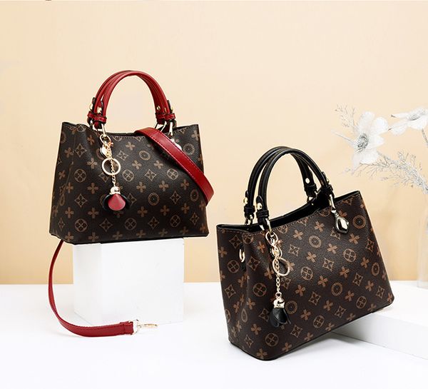2021 female tote bags designers luxury handbags printed bucket simple women famous brand shoulder bag ladies bolsos without logo
2021 female tote bags designers luxury handbags printed bucket simple women famous brand shoulder bag ladies bolsos without logo