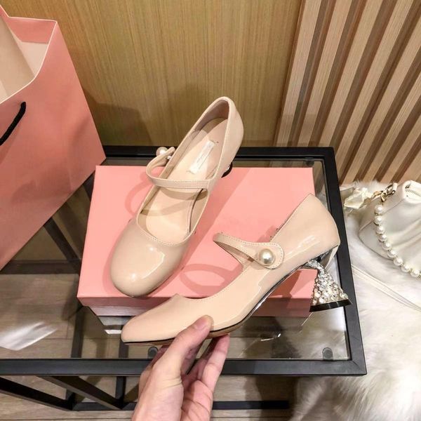 two miu luxury designer chaussures tory 8.5 cm high heels women beach flops non slip shoes damen hausschuhe bag france m1, Black
two miu luxury designer chaussures tory 8.5 cm high heels women beach flops non slip shoes damen hausschuhe bag france m1, Black