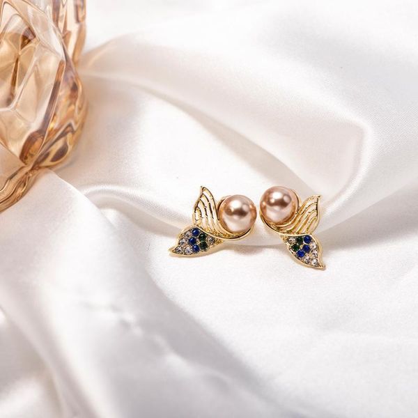 hoop & huggie women's earrings fishtail pearl ear stud pendant gold color vintage metal retro earring 2021 trendy fashion female jewelr, Golden;silver
hoop & huggie women's earrings fishtail pearl ear stud pendant gold color vintage metal retro earring 2021 trendy fashion female jewelr, Golden;silver