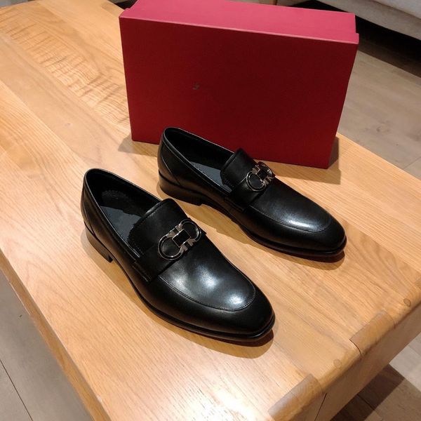 mm men luxury dress shoes formal business work soft patent leather pointed toe for man male designers men's oxford flats 2020 new 11, Black
mm men luxury dress shoes formal business work soft patent leather pointed toe for man male designers men's oxford flats 2020 new 11, Black