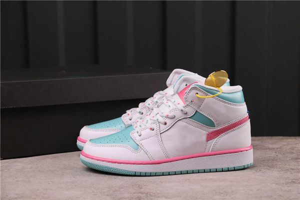 jumpman mid cut 1 1s digital pink basketball shoes men women trainers sneakers sports des chaussures zapatos come with boxurv6
jumpman mid cut 1 1s digital pink basketball shoes men women trainers sneakers sports des chaussures zapatos come with boxurv6