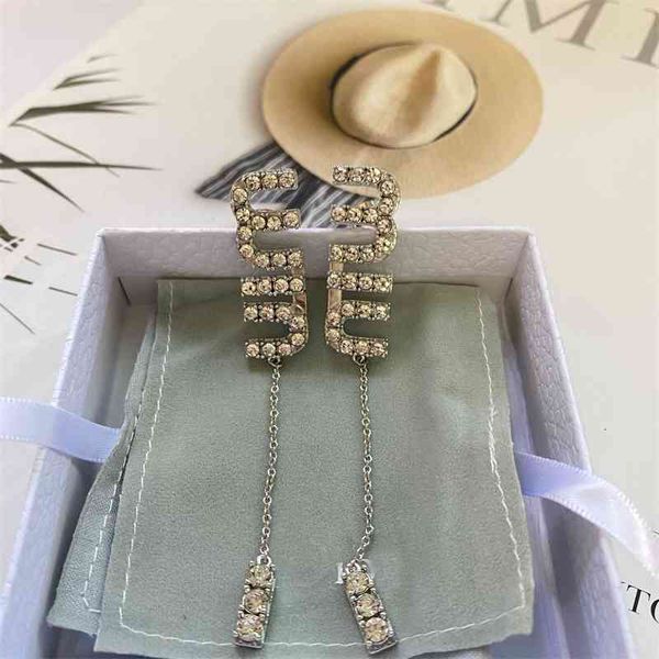 70% off outlet online miao new letter studded earrings for women in 2021, Golden
70% off outlet online miao new letter studded earrings for women in 2021, Golden