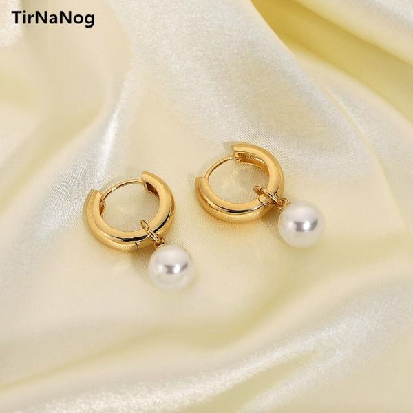 hoop & huggie european and american fashion exaggerated baroque pearl earring contracted geometric stud earrings, Golden;silver
hoop & huggie european and american fashion exaggerated baroque pearl earring contracted geometric stud earrings, Golden;silver
