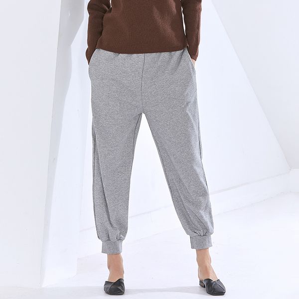 casual sporty pants for women high waist black minimalist straight loose trousers female spring fashionable new, Black;white
casual sporty pants for women high waist black minimalist straight loose trousers female spring fashionable new, Black;white