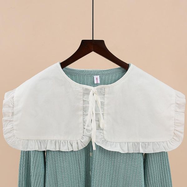 bow ties women's shirt fake collar 2021 vintage lace embroidered false blouse sweater decorative detachable, Black;gray
bow ties women's shirt fake collar 2021 vintage lace embroidered false blouse sweater decorative detachable, Black;gray