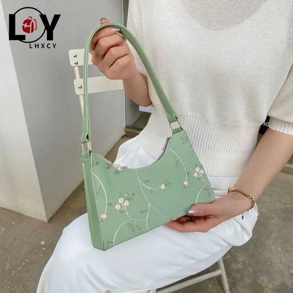 evening bags vintage women's fashion bag small shoulder embroidery lace female underarm simple baguette handbags casual tote purse
evening bags vintage women's fashion bag small shoulder embroidery lace female underarm simple baguette handbags casual tote purse