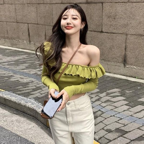 new ruffles long sleeve slash neck pullover slim solid off shoulder crop knitted sweater for women clothing korean hot, White;black
new ruffles long sleeve slash neck pullover slim solid off shoulder crop knitted sweater for women clothing korean hot, White;black
