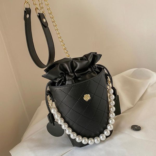 evening bags women 2021 transparent pearl beaded design handbags brand handbag hardware flower fashion messenger bag ladies shoulder
evening bags women 2021 transparent pearl beaded design handbags brand handbag hardware flower fashion messenger bag ladies shoulder