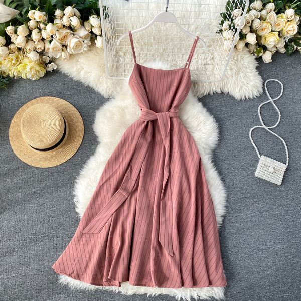 2021 women striped print summer slim belt bandage spaghetti strap midi es ladies party robes vestido de festa vuyo, Black;gray
2021 women striped print summer slim belt bandage spaghetti strap midi es ladies party robes vestido de festa vuyo, Black;gray