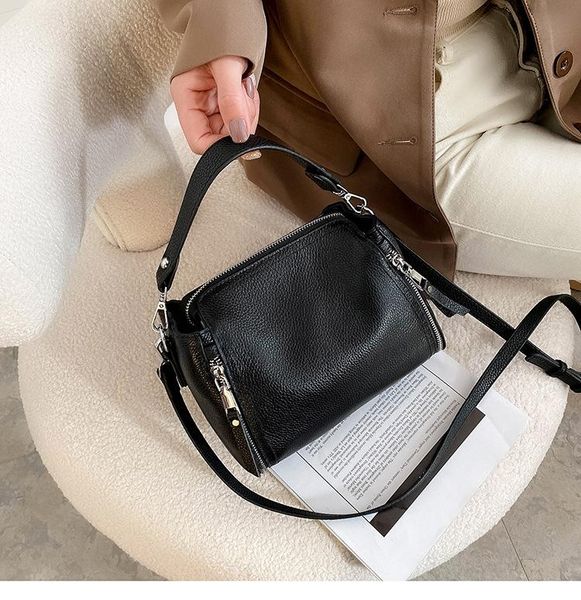 evening bags genuine leather handbag tote designers women crossbody shoulder bag female bucket totes black handbags bolsa fashion
evening bags genuine leather handbag tote designers women crossbody shoulder bag female bucket totes black handbags bolsa fashion