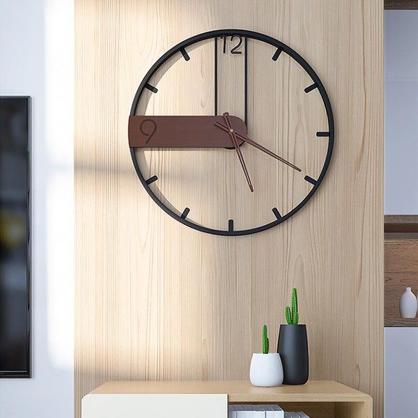 wall clocks clock iron art hanging simple retro nordic luxury creative home decor living room quartz silent watch 43cm
wall clocks clock iron art hanging simple retro nordic luxury creative home decor living room quartz silent watch 43cm