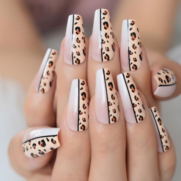 false nails layered fadeing and mix design charms full cover medium long press on coffin flase fingernails art fake tip, Red;gold
false nails layered fadeing and mix design charms full cover medium long press on coffin flase fingernails art fake tip, Red;gold