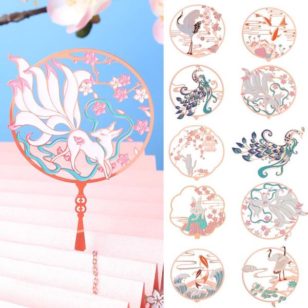 1pc cute cat pattern fan design brass bookmark with pendant hollow out book clip pagination mark stationery school office supply
1pc cute cat pattern fan design brass bookmark with pendant hollow out book clip pagination mark stationery school office supply