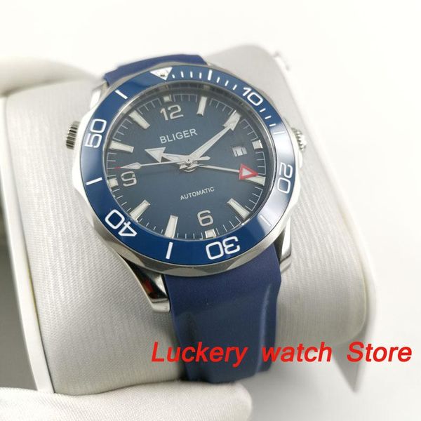 wristwatches 41mm blue dial luminous saphire glass;black ceramic bezel gmt automatic movement men's watch ba227, Slivery;brown
wristwatches 41mm blue dial luminous saphire glass;black ceramic bezel gmt automatic movement men's watch ba227, Slivery;brown