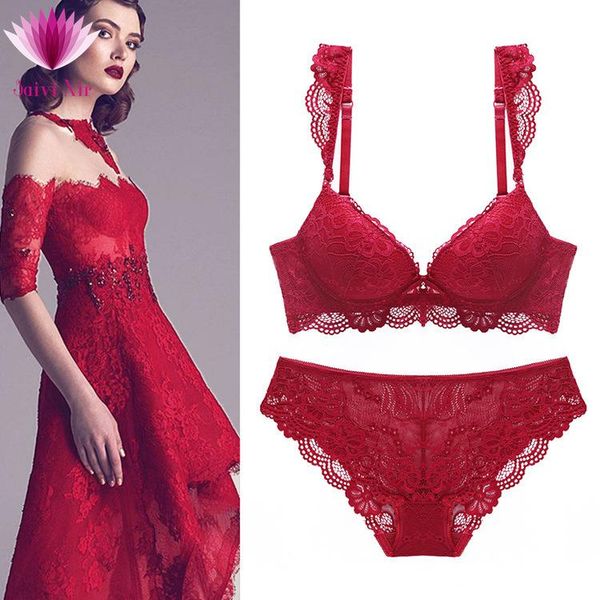 bras sets europe and the united states lace bra small chest gathered breathable thin cup underwear set lingerie panty, Red;black
bras sets europe and the united states lace bra small chest gathered breathable thin cup underwear set lingerie panty, Red;black
