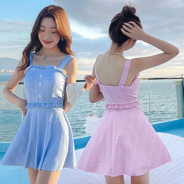 one-piece suits korea style retro plaid halter swimsuit deep v-neck women monokini 2021 girls beach bathing suit swimwear
one-piece suits korea style retro plaid halter swimsuit deep v-neck women monokini 2021 girls beach bathing suit swimwear