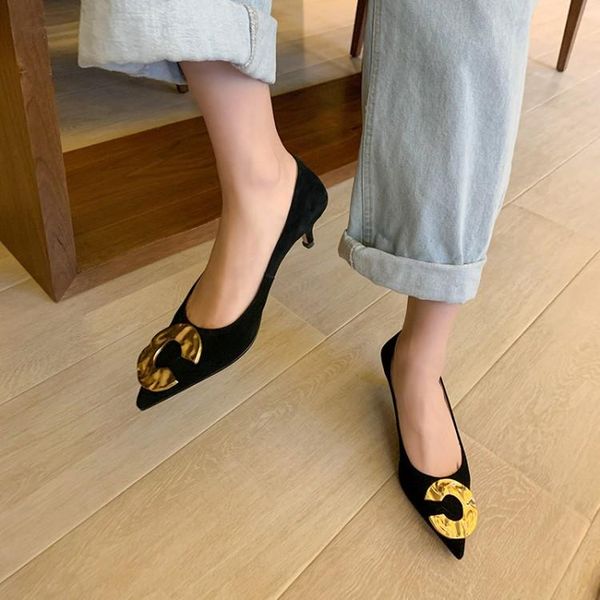 dress shoes 2021spring women pointed toe pumps gold buckle shallow high heels black suede prom party stilettos royal blue chaussure femmes
dress shoes 2021spring women pointed toe pumps gold buckle shallow high heels black suede prom party stilettos royal blue chaussure femmes