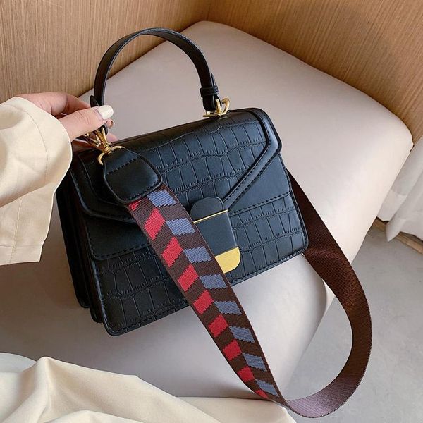 cross body small pu leather flap bags for women 2021 winter alligator print crossbody shoulder female handbags brand trending hand bag
cross body small pu leather flap bags for women 2021 winter alligator print crossbody shoulder female handbags brand trending hand bag