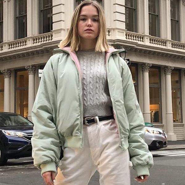 2021 new fashion solid green oversize coat women winter thick warm turndown collar coats jacket female casual streetwear 1tum, Black
2021 new fashion solid green oversize coat women winter thick warm turndown collar coats jacket female casual streetwear 1tum, Black