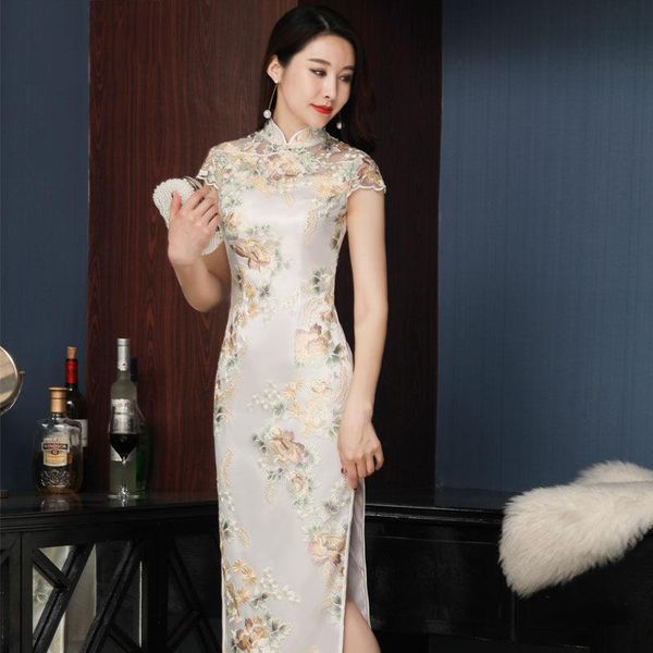 ethnic clothing long embroidery flower lady banquet cheongsam skirt side split qipao elegant slim wedding party dresses evening gown dr, Red
ethnic clothing long embroidery flower lady banquet cheongsam skirt side split qipao elegant slim wedding party dresses evening gown dr, Red