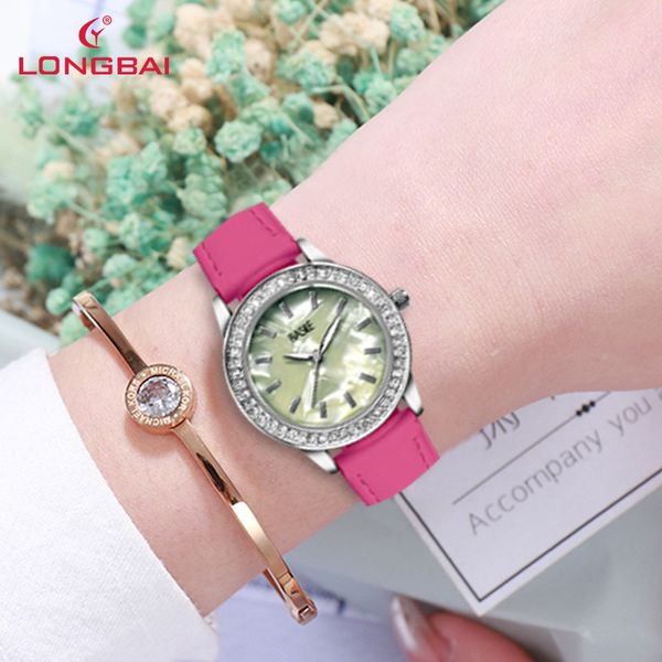 tiktok quartz lady korean fashion girl student diamond watch gift form, Slivery;brown
tiktok quartz lady korean fashion girl student diamond watch gift form, Slivery;brown