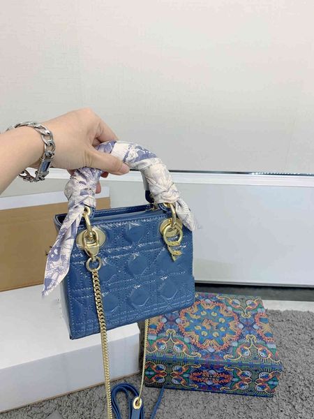 2021 high-end designer bags luxury custom three cortex frosted style choice hand bag more young people s favorite
2021 high-end designer bags luxury custom three cortex frosted style choice hand bag more young people s favorite