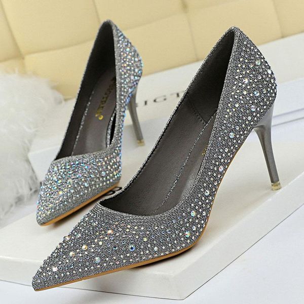 dress shoes 2021 fashion women pumps classic sequined shallow high heels pointed wedding party, Black
dress shoes 2021 fashion women pumps classic sequined shallow high heels pointed wedding party, Black