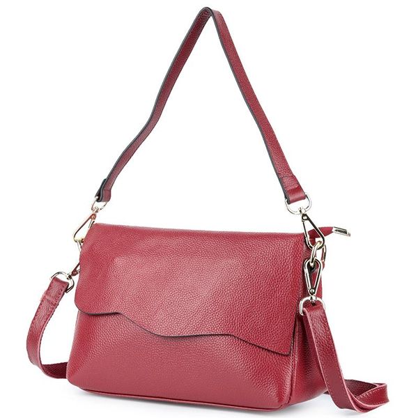 shoulder bags genuine leather handbags ladies fashion large capacity portable messenger bag designer
shoulder bags genuine leather handbags ladies fashion large capacity portable messenger bag designer