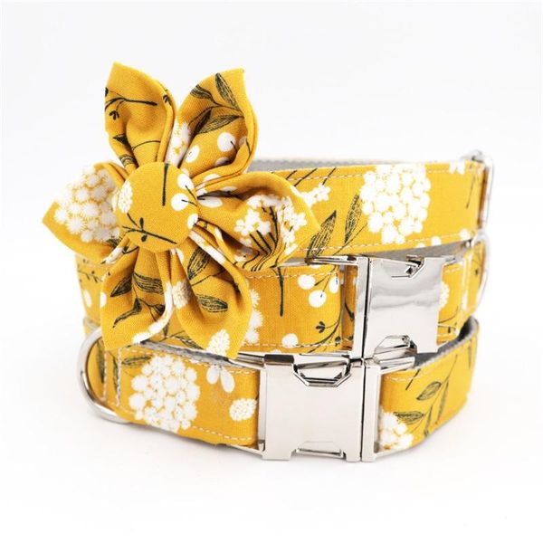 girl dog collar dog flower and leash set for pet cat with rose gold metal buckle
girl dog collar dog flower and leash set for pet cat with rose gold metal buckle