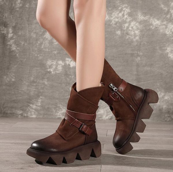 2021 plus velvet platformboots frosted cowhide british style leather retro wedge heel women's shoes mid-tube leather boots, Black
2021 plus velvet platformboots frosted cowhide british style leather retro wedge heel women's shoes mid-tube leather boots, Black