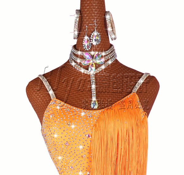 new sparkly rhinestones women latin dancing costumes lycra tassel skirt salsa samba rumba india ladies fringe latin dance dress, Black;red
new sparkly rhinestones women latin dancing costumes lycra tassel skirt salsa samba rumba india ladies fringe latin dance dress, Black;red