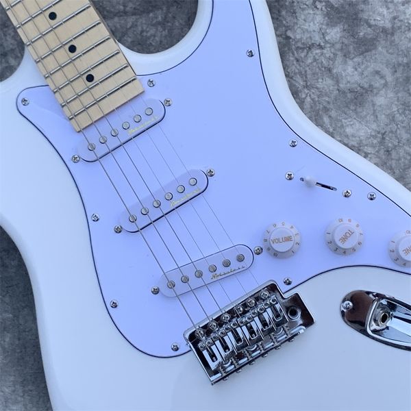 factory store vintage white yngwie malmsteen scalloped big head maple fretboard st 6 strings electric guitar
factory store vintage white yngwie malmsteen scalloped big head maple fretboard st 6 strings electric guitar