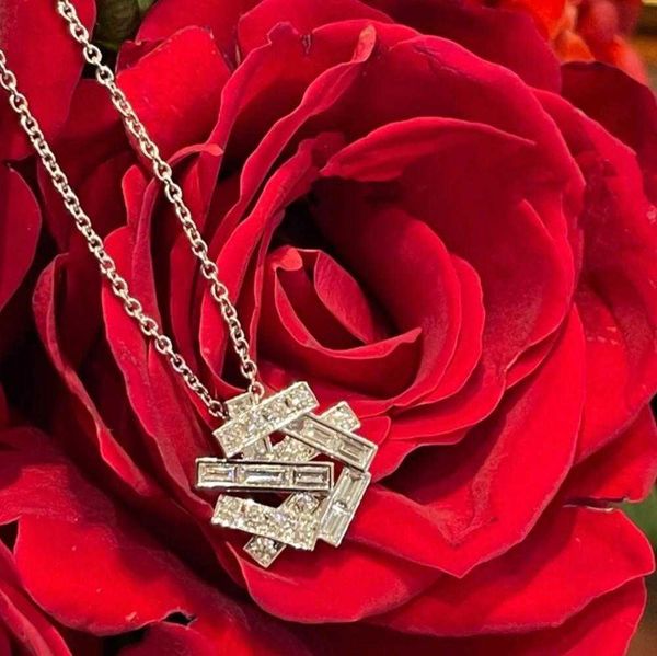 brand pure 925 sterling silver jewelry for women unique diamond pendant cube necklace cute lovely design fine luxury
brand pure 925 sterling silver jewelry for women unique diamond pendant cube necklace cute lovely design fine luxury