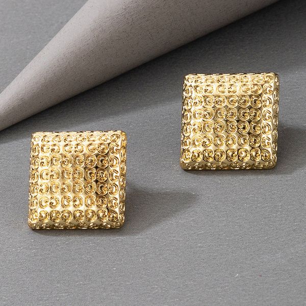 2021 new punk square earrings stud women alloy gold matching clothes lady earrings fashion jewelry gift, Golden;silver
2021 new punk square earrings stud women alloy gold matching clothes lady earrings fashion jewelry gift, Golden;silver