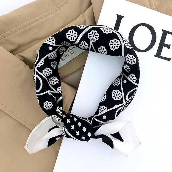 hangzhou silk women's spring and summer korean version versatile silk scarf small square scarf flower wave point mulberry silk scarf, Black;purple
hangzhou silk women's spring and summer korean version versatile silk scarf small square scarf flower wave point mulberry silk scarf, Black;purple