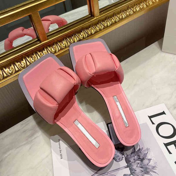 official website 70% off outlet summer new trending korean version of thick-heeled square head cloud slippers women splicing trapezoid, Black
official website 70% off outlet summer new trending korean version of thick-heeled square head cloud slippers women splicing trapezoid, Black