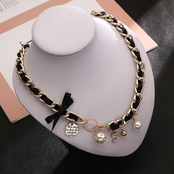 chokers weave leather chain 5 letter pendants necklaces for women crystal pearl choker necklace wedding statement jewelry z169, Golden;silver
chokers weave leather chain 5 letter pendants necklaces for women crystal pearl choker necklace wedding statement jewelry z169, Golden;silver