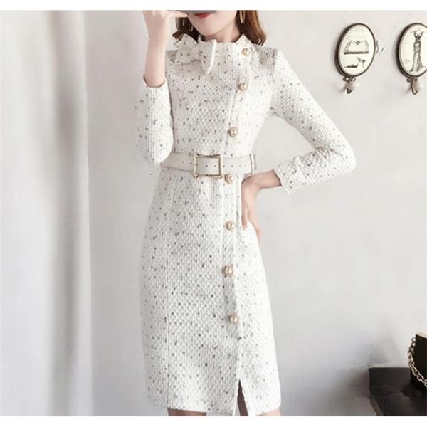 2021 new arrival autumn winter runway women elegant collar long sleeve female fashion es vestidos vintage bow s2ka, Black;gray
2021 new arrival autumn winter runway women elegant collar long sleeve female fashion es vestidos vintage bow s2ka, Black;gray