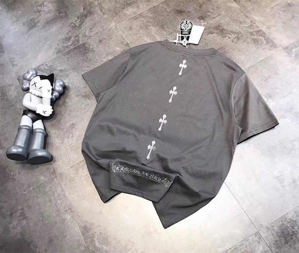 chao brand cement grey cotton loose half sleeve cross silver thread embroidery for men and women, White;black
chao brand cement grey cotton loose half sleeve cross silver thread embroidery for men and women, White;black