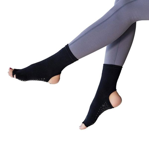 five-finger yoga socks breathable cycling fitness floor anti-slip ankle grip sports running women cotton foot for fitnes, Black
five-finger yoga socks breathable cycling fitness floor anti-slip ankle grip sports running women cotton foot for fitnes, Black