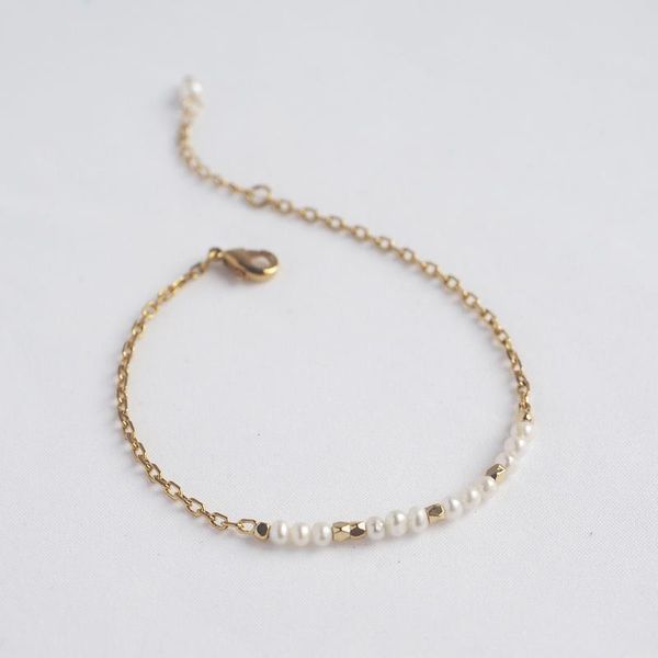 charm bracelets women's pearl simple creative hollow stacking 18k gold plated adjustable bracelet for women fashion jewelry, Golden;silver
charm bracelets women's pearl simple creative hollow stacking 18k gold plated adjustable bracelet for women fashion jewelry, Golden;silver