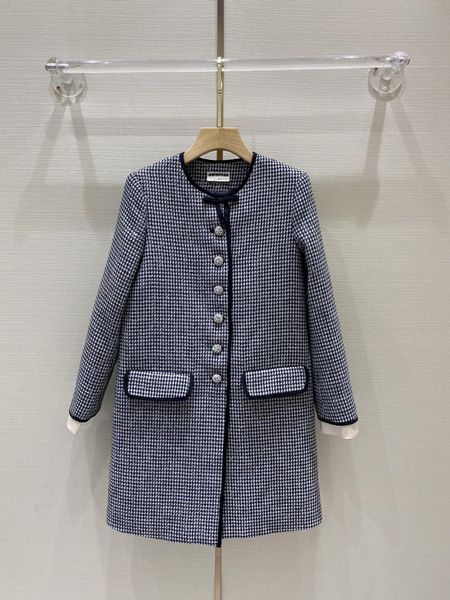 milan runway jackets 2021 autumn winter o neck long sleeve panelled women's designer coats brand same style outerwear 0823-2, Black;brown
milan runway jackets 2021 autumn winter o neck long sleeve panelled women's designer coats brand same style outerwear 0823-2, Black;brown