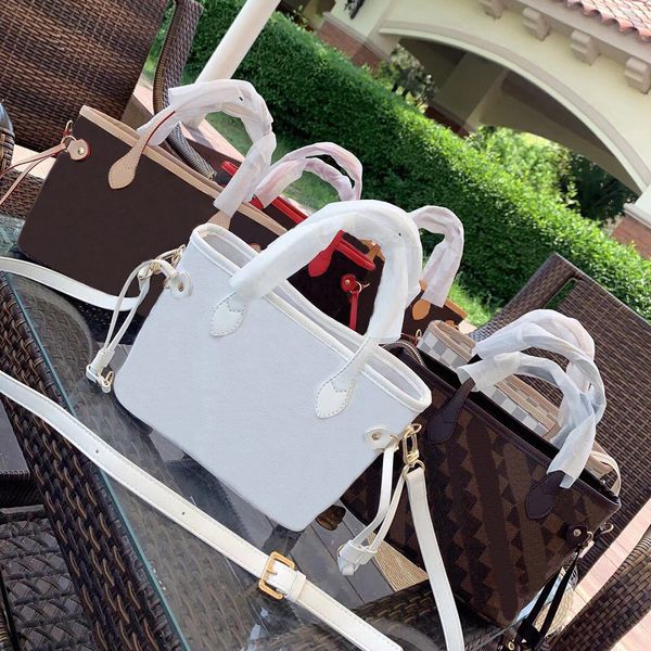 women messenger leather handbag evening totes bag luxurys designers ladies shoulder bags
women messenger leather handbag evening totes bag luxurys designers ladies shoulder bags
