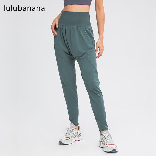 yoga outfits lulubanana women's lightweight joggers pants with pockets drawstring workout running elastic waist, White;red
yoga outfits lulubanana women's lightweight joggers pants with pockets drawstring workout running elastic waist, White;red