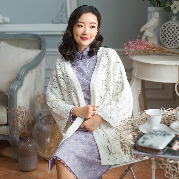 ethnic clothing yihongyanzhi * xianglan in autumn 2021 white simple versatile young casual knitting cardigan fashion, Red
ethnic clothing yihongyanzhi * xianglan in autumn 2021 white simple versatile young casual knitting cardigan fashion, Red