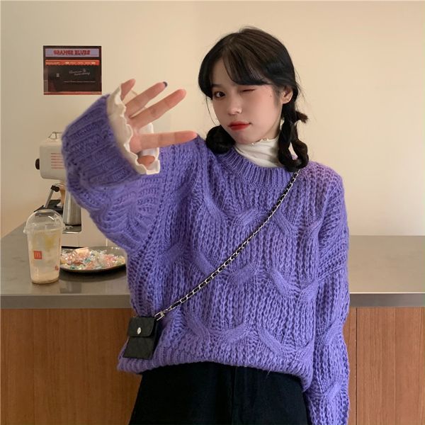 2021 new french retro round neck purple autumn pullover fashion college style knitted sweater t33g, White;black
2021 new french retro round neck purple autumn pullover fashion college style knitted sweater t33g, White;black