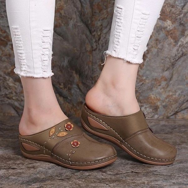 2021 new women summer fashion flower toeless casual wees outdoor beach ladies plus size slippers t8ck, Black
2021 new women summer fashion flower toeless casual wees outdoor beach ladies plus size slippers t8ck, Black