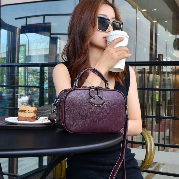 leather small 2021 leather large capacity versatile hand single shoulder women's msenger bag
leather small 2021 leather large capacity versatile hand single shoulder women's msenger bag